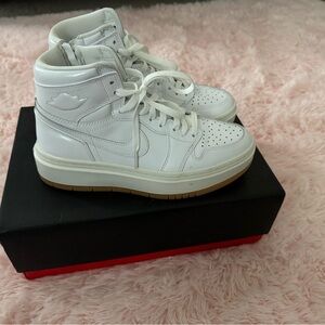 Women’s Air Jordan 1 Elevate high top